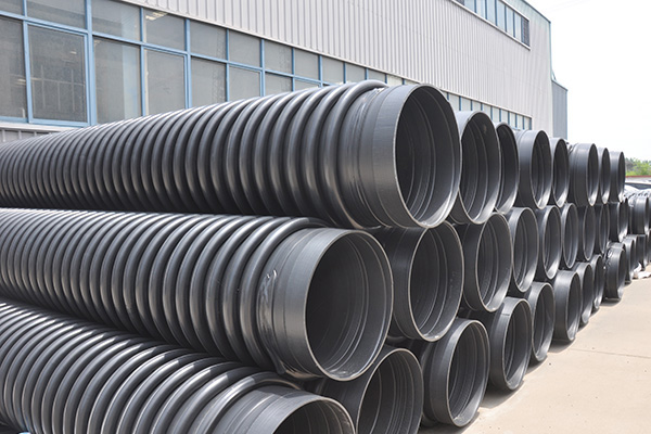 HDPE增強(qiáng)纏繞結(jié)構(gòu)壁B型管