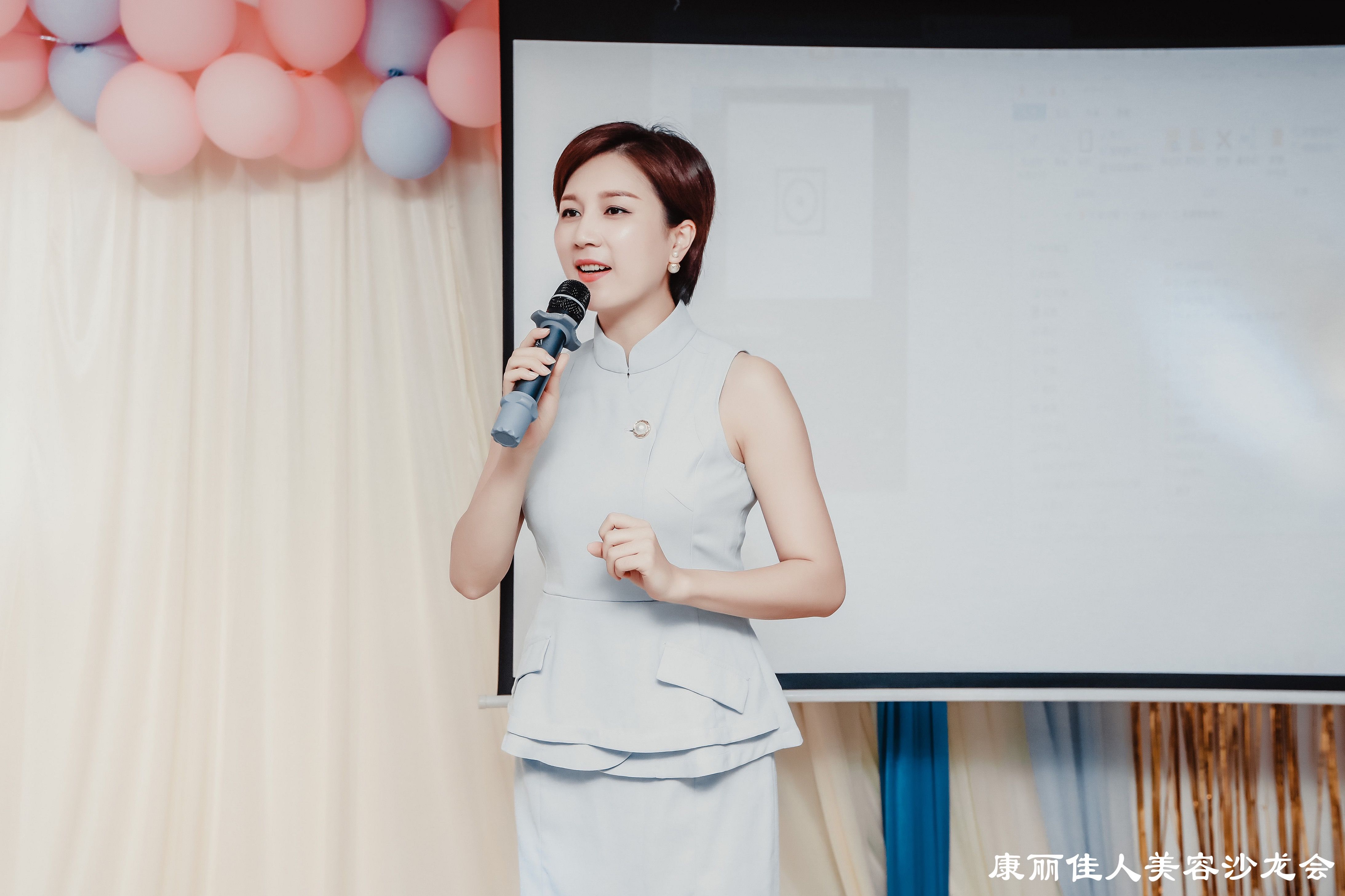 珠海行政培訓(xùn)禮儀老師服務(wù)案例