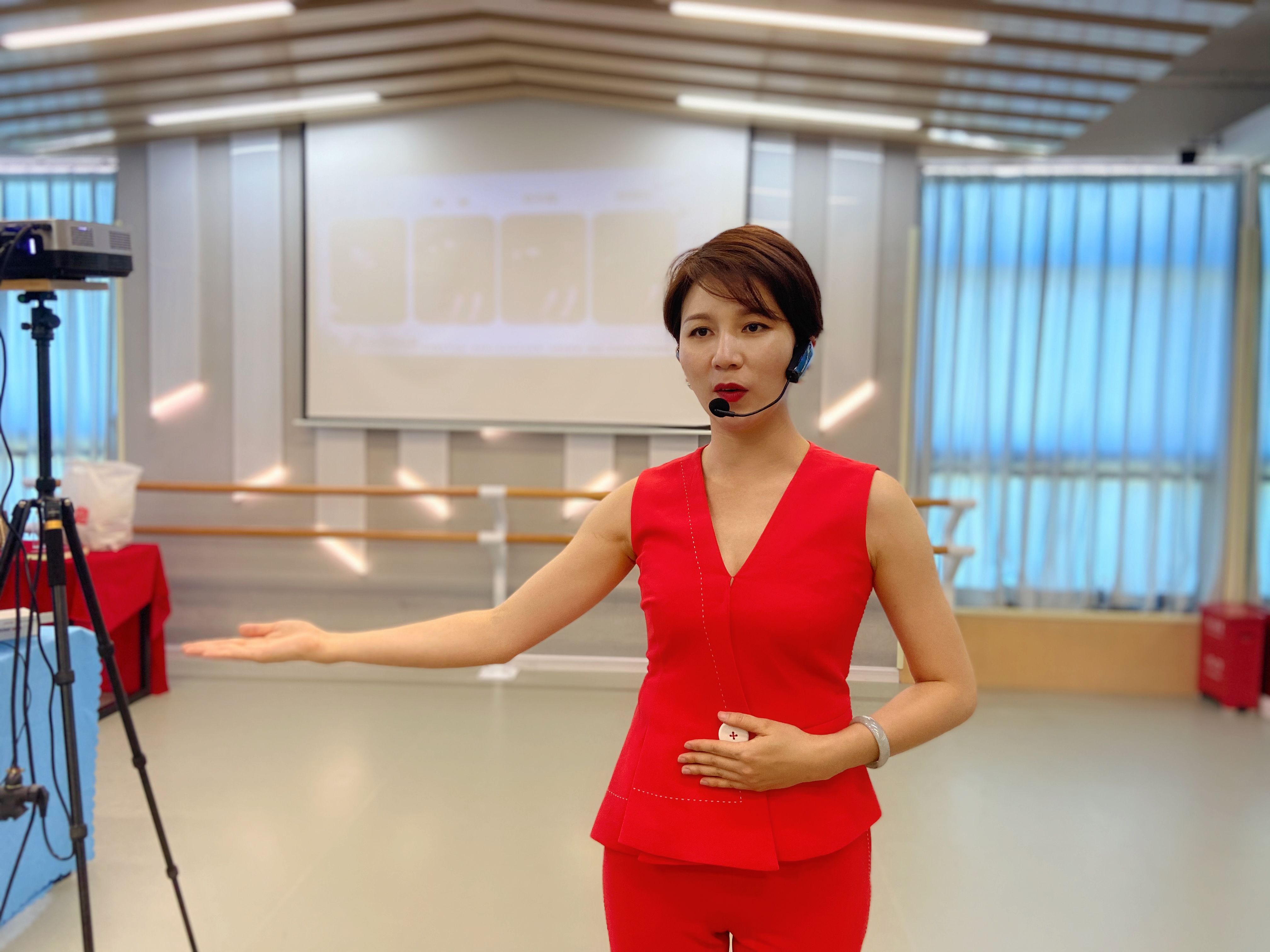 東莞公司服務(wù)禮儀培訓(xùn)案例|能帶來(lái)直接利潤(rùn)